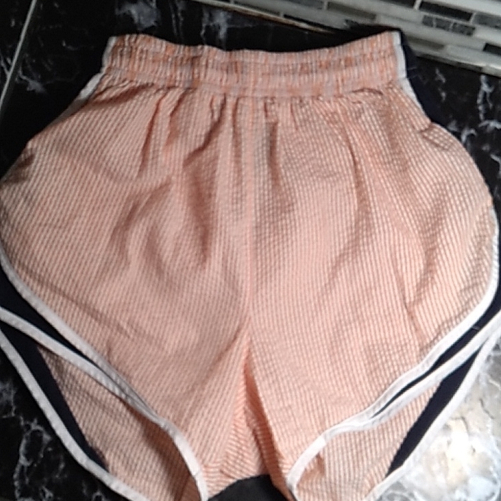 Lauren James shorties short XS